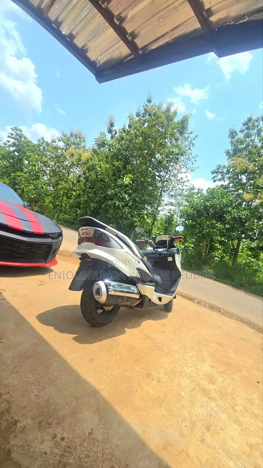 Suzuki 2012 White