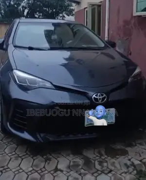 Toyota Corolla LE 4dr Sedan (1.8L 4cyl CVT) 2015 Gray