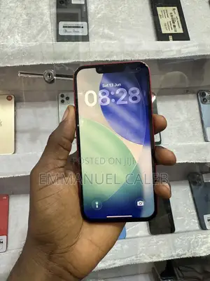 Apple iPhone 13 128 GB Red