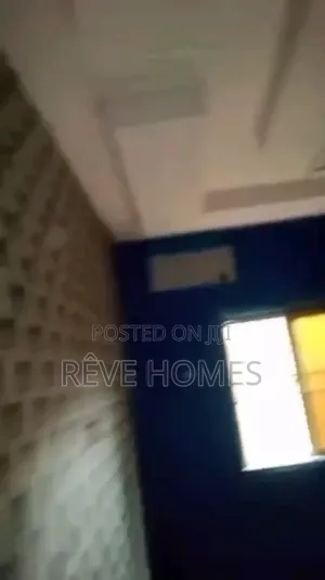 3bdrm Apartment in Phase 2 for rent