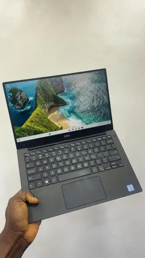 Laptop Dell XPS 13 9360 8GB Intel Core i5 SSD 256GB
