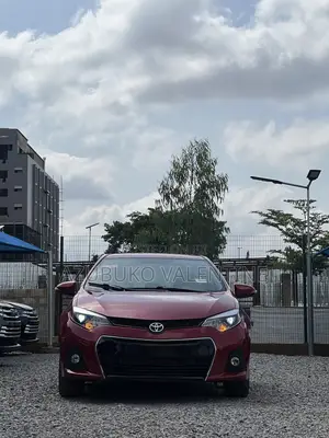Toyota Corolla 2014 Red