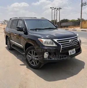 Lexus LX 2015 Black