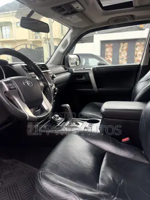 Toyota 4-Runner Limited 4WD 2011 Gray