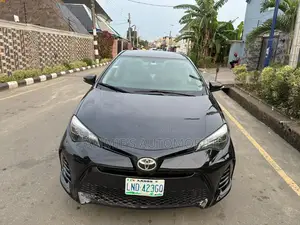 Toyota Corolla S Premium 4dr Sedan (1.8L 4cyl CVT) 2015 Black