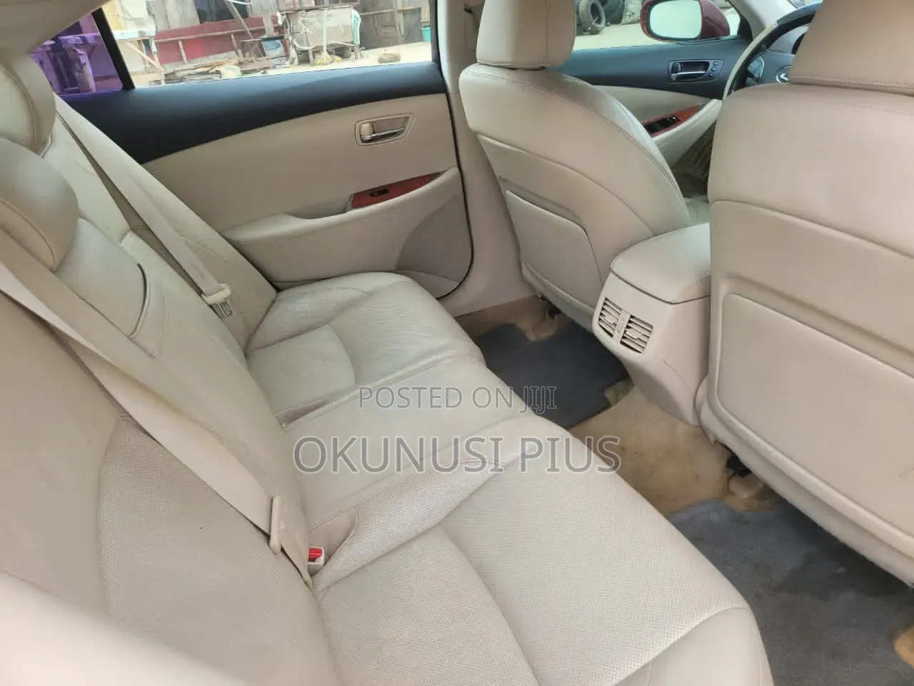 Lexus ES 350 2010 Red