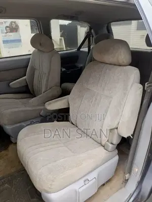 Toyota Sienna 2000 Blue