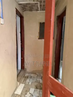 Studio Apartment in Bariga for rent