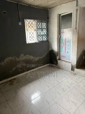 Studio Apartment in Bariga for rent