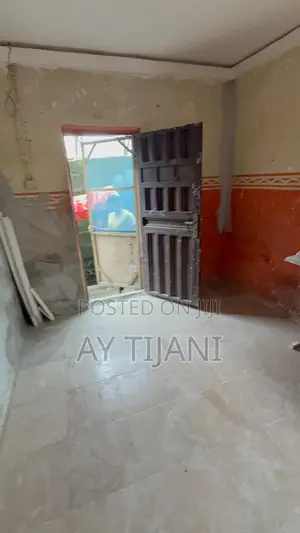 Studio Apartment in Bariga for rent