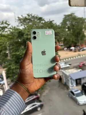 Apple iPhone 11 64 GB Green