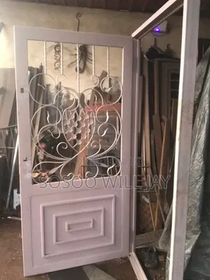 Half Covered Glass Door