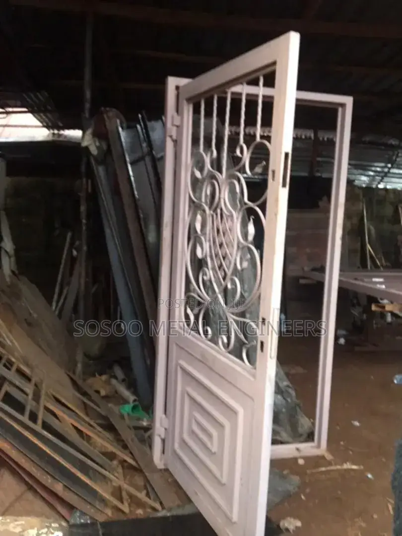 Half Covered Glass Door