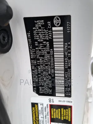 Toyota Avalon Limited Sedan FWD (3.5L 6cyl 6A) 2013 White