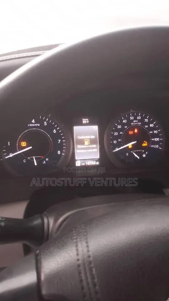 Toyota Sienna 2017 Silver