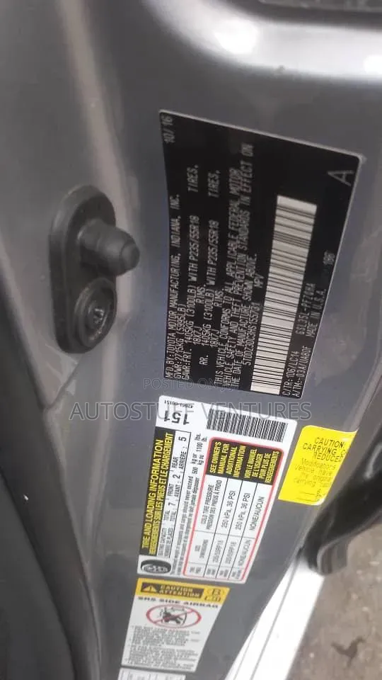 Toyota Sienna 2017 Silver