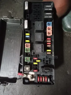 Fuse Box Chrysler 300