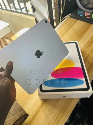 Apple iPad (2025) 128 GB Silver