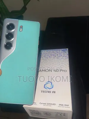 New Tecno Camon 40 256 GB Green