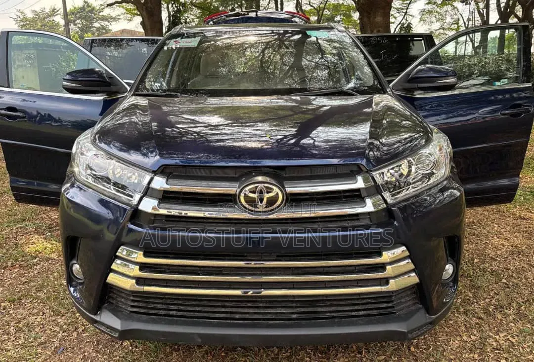 Toyota Highlander 2016 Blue