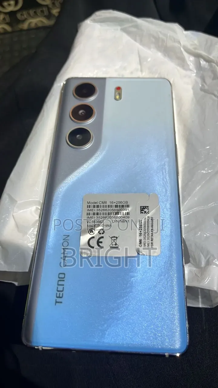 Tecno Camon 40 Pro 4G 256 GB Blue