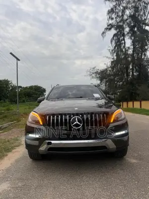 Mercedes-Benz M Class ML350 4MATIC 4dr SUV AWD (3.5L 6cyl 7A) 2014