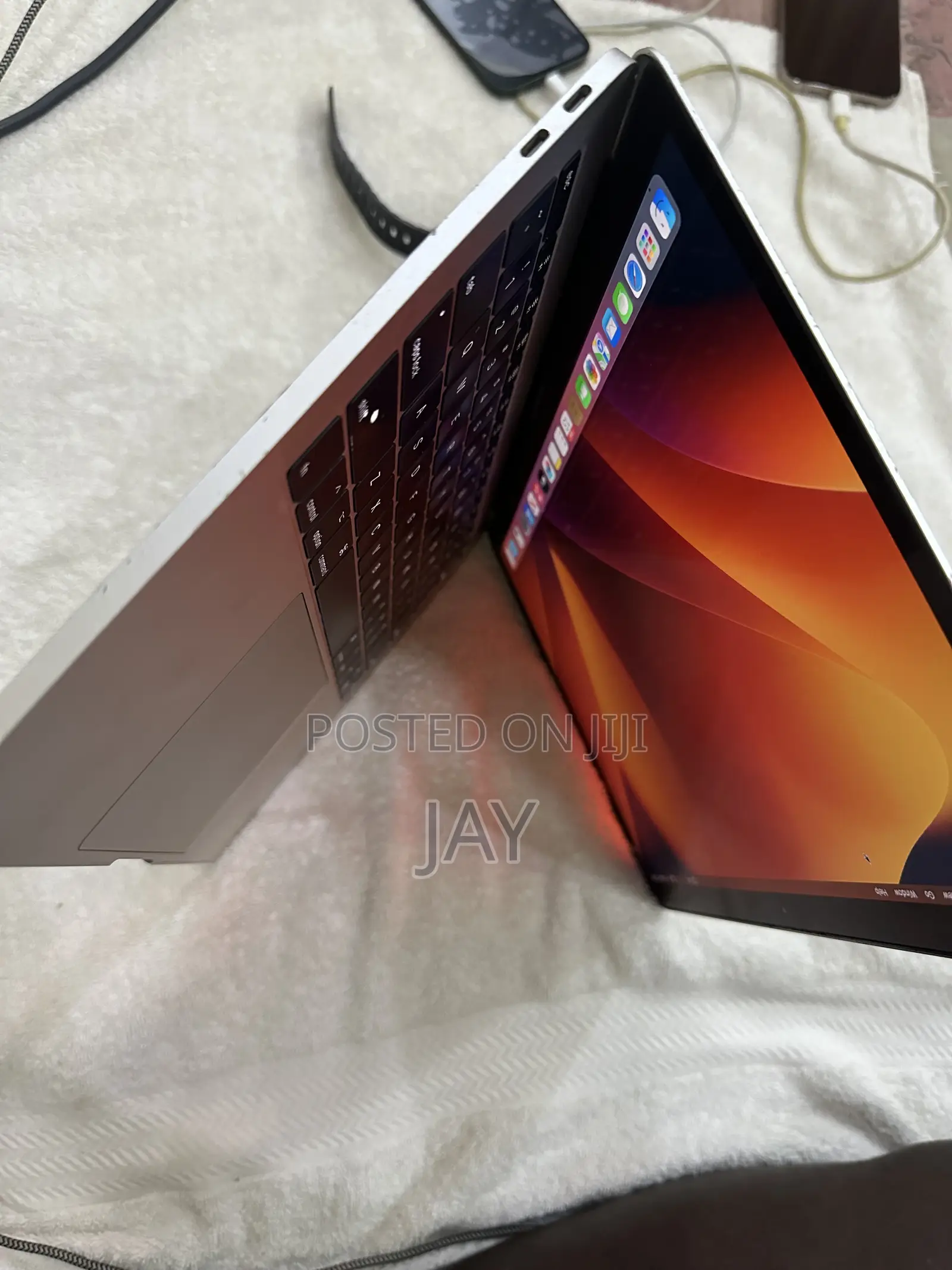 Laptop Apple MacBook Pro 2017 8GB Intel SSD 256GB
