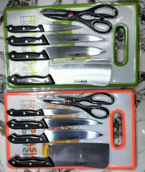 Knife Set With Chopping