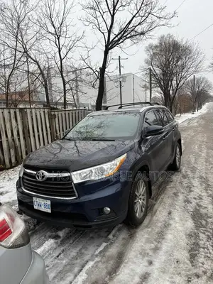 Toyota Highlander XLE V6 4x4 (3.5L 6cyl 6A) 2016 Blue