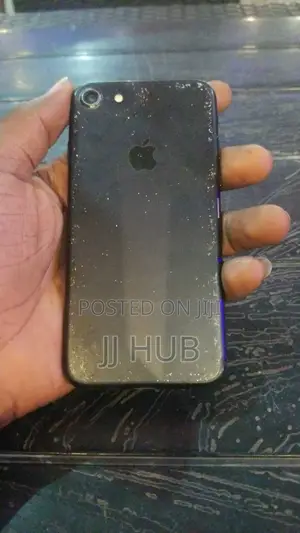 Apple iPhone 7 32 GB Black