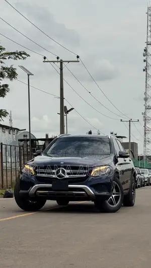 Mercedes-Benz GLC-Class 2018 Blue