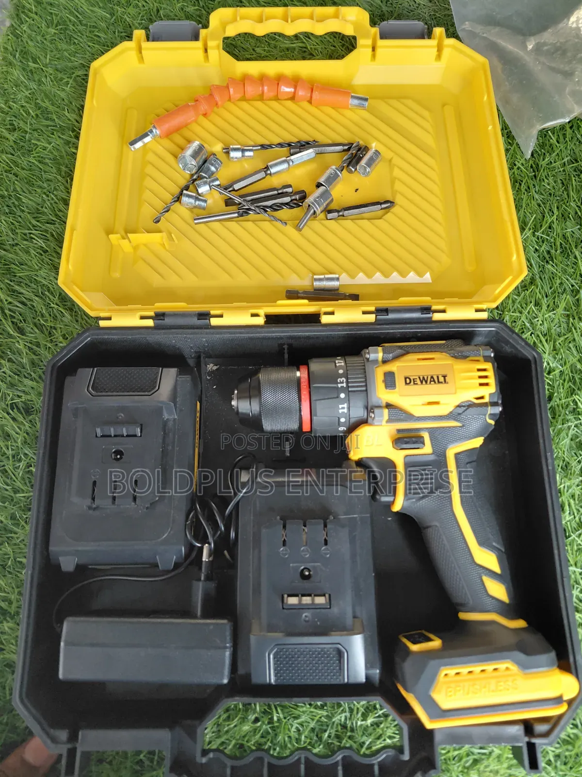 48 Volt Dewalt Screwing Machine