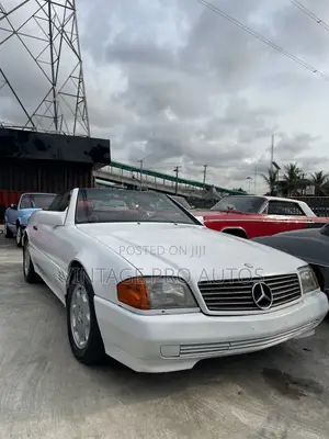 Mercedes-Benz SL-Class 1989 White
