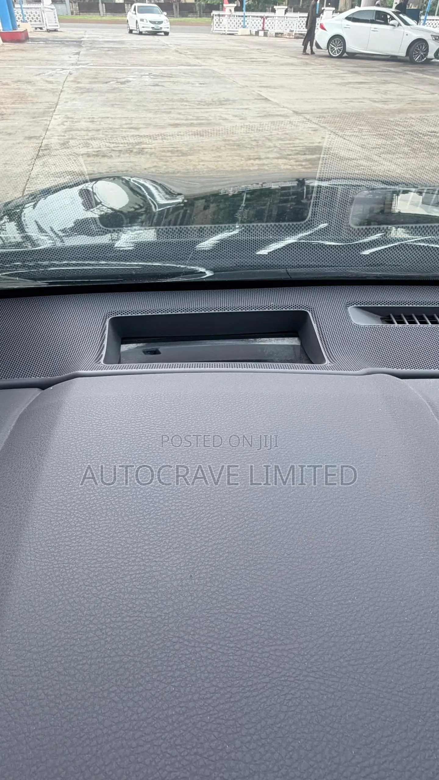 Toyota Avalon Limited 2020 Black