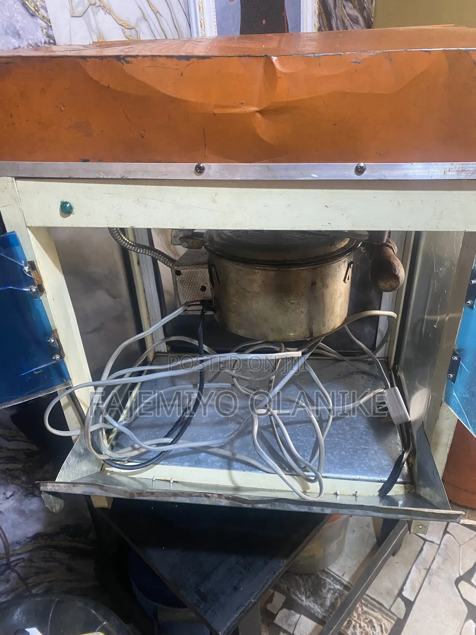 Popcorn Machine