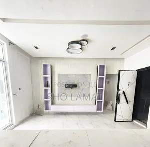 2bdrm Block of Flats in Abimbola Aduke, Lekki Phase 1 for sale