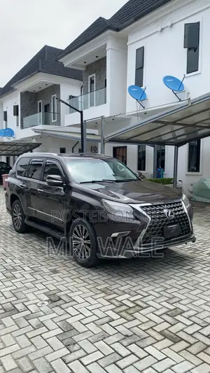 Lexus GX 2013 Brown