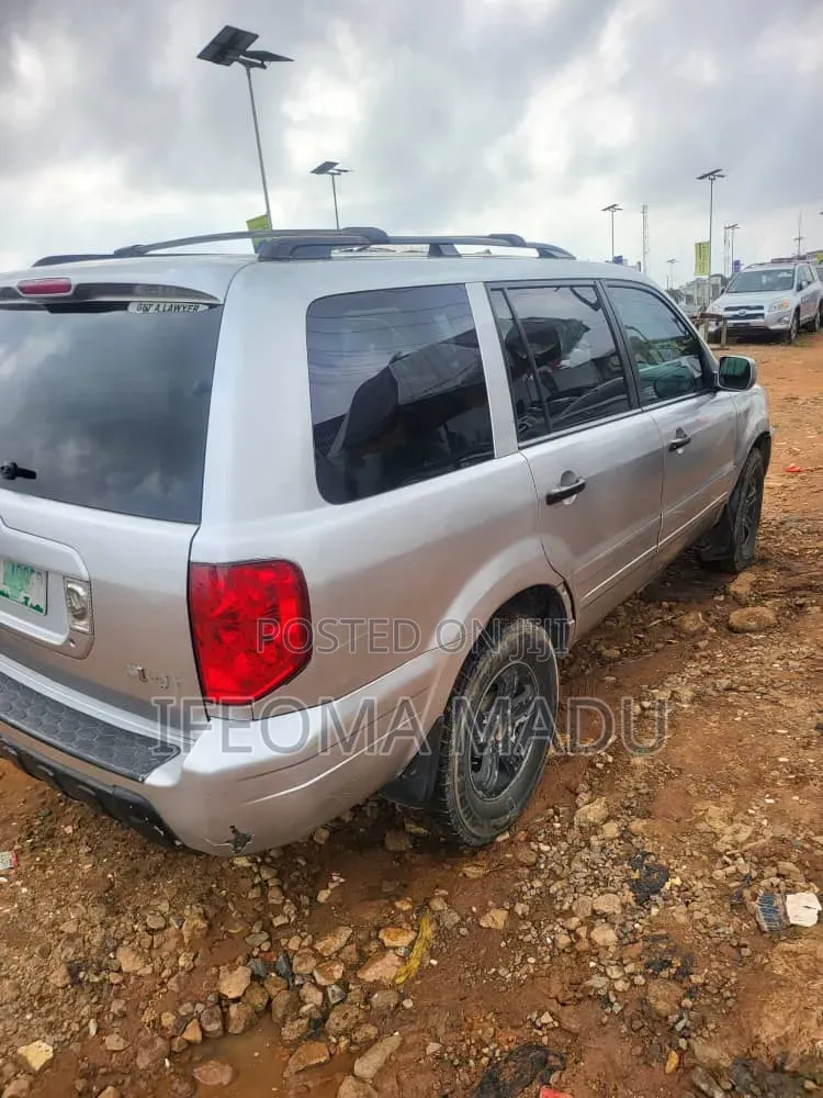 Honda Pilot 2003 Silver