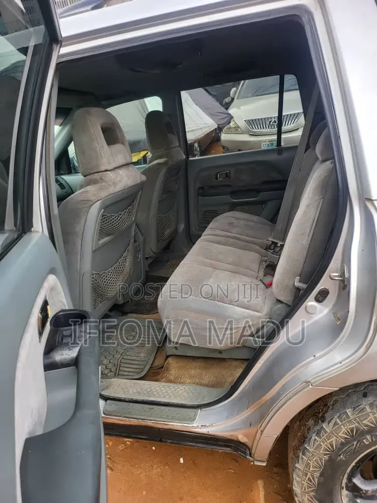 Honda Pilot 2003 Silver