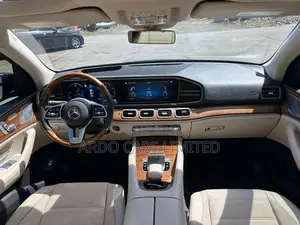 Mercedes-Benz GLE-Class 2020 Blue