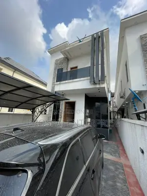 4bdrm Duplex in Ikota for sale