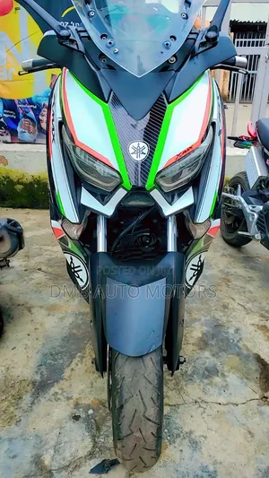 Yamaha 2020 White