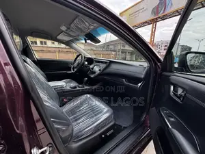 Toyota Avalon 2018