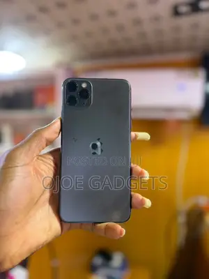 Apple iPhone 11 Pro Max 64 GB Black