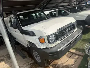 New Toyota Land Cruiser 2025 White