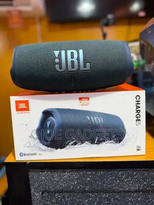 JBL Charge 5