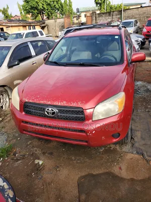 Toyota RAV4 2008 Red