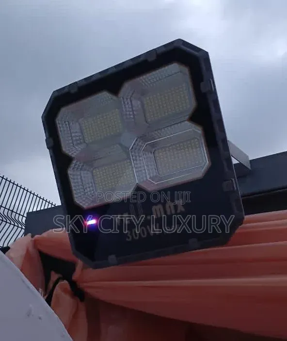 Vellmax 400watt Solar Flood Light Ip65