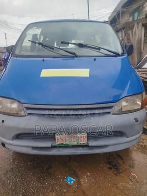 Toyota HiAce 2005 Blue