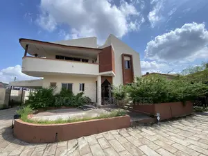 5bdrm Duplex in Bodija Ibadan for sale